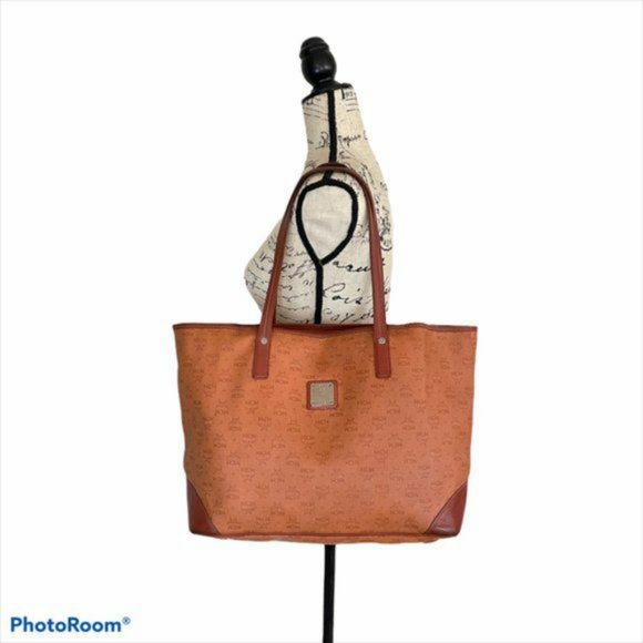 MCM Visetos Tote Bag Black - Picture 6 of 10